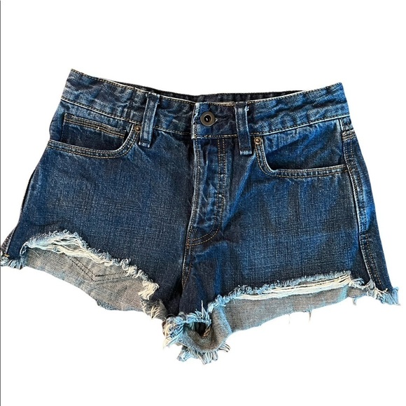 FREE PEOPLE WOMENS HIGHRISE DENIM DISTRESSED FRAYED CUTOFF SHORTS SIZE 25 - Picture 1 of 10